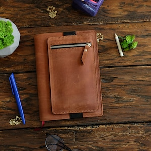 Personalized Leather Pencil Case Zip, Detachable Pen Pouch for Notebook, Genuine Leather Pen Case, Pen Holder, Planner Pouch, Teacher Gift