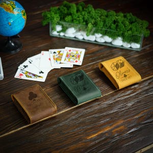 Estuche para baraja de cartas personalizado, protector de cartas de póquer, soporte para cartas de juego, caja de cuero para guardar cartas de póquer, estuche para cartas de juego, regalo para papá