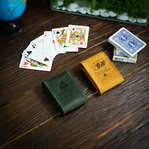 Porta cartas de póker personalizado, estuche personalizado para naipes, caja de cuero para naipes, regalo para jugador de póker, almacenamiento para baraja de cartas, regalo para papá