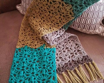 Lacey Meadows Scarf
