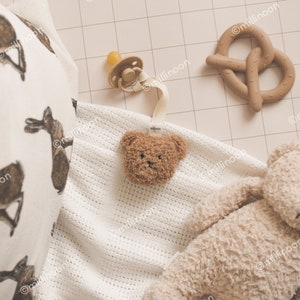 Teddy bear pacifier clip in brown / Baby bear blinkie / Sherpa bear dummy clip / Bear baby comforter image 2