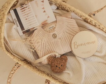 Beige birth box 3 items