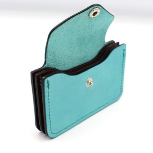 Cartera minimalista con tarjetero azul turquesa en hermoso cuero italiano - personalización GRATUITA
