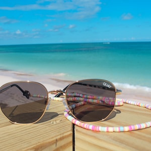 Rainbow Beaded Sunglasses Chain / Sunglasses Croakies / Women’s summer sun glasses / Beaded Jewelry / Star Chain / Mask Chain / Mask Holder
