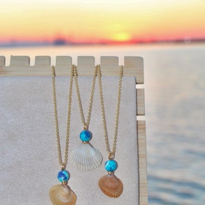 Collane di conchiglie di mare placcate in oro 14 carati