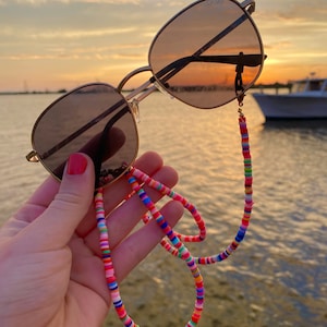 Rainbow Beaded Sunglasses Chain / Sunglasses Croakies / Women’s summer sun glasses / Beaded Jewelry / Star Chain / Mask Chain / Mask Holder