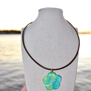 Leather x Tropical Flower Necklace / Plumeria Necklace / Hibiscus Necklace