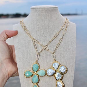 Anti-Tarnish Gold Stainless Steel Electroplated Mother of Pearl Stone Necklace