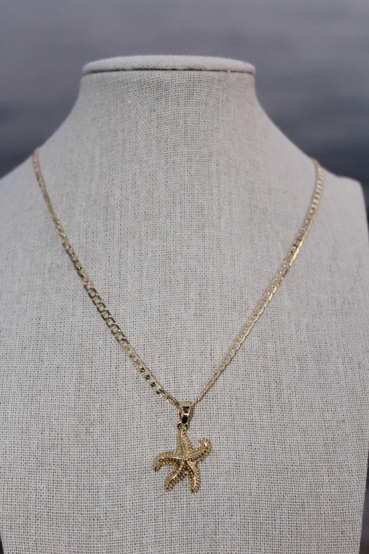 Collier Femme Plaqué Or 18 Carats - Pendentif étoile De Mer Et Lune - Chaîne 40 Cm Ajustable - Bijou Imperméable Et Anti-ternissement
