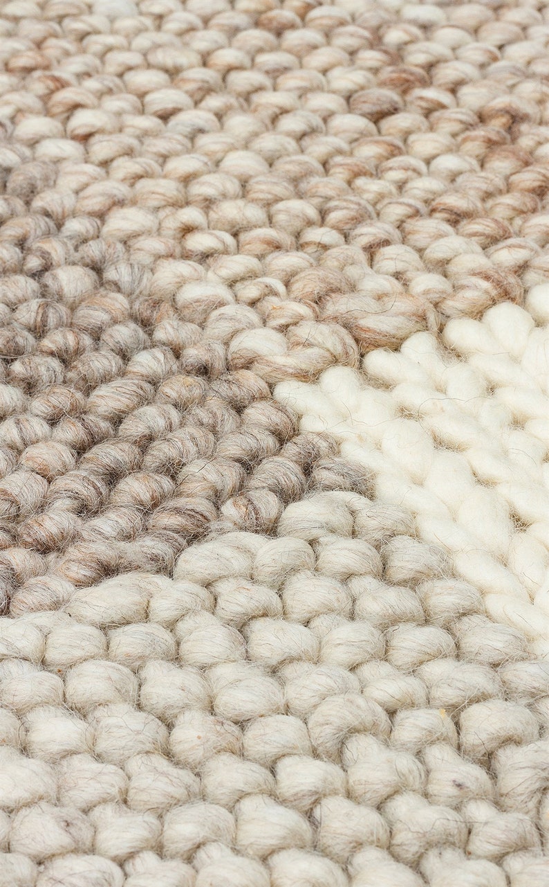 Hand Knitted Chunky Wool Area Rug, Wool Rug, Knitted Rug, Handmade Rug, Organic Natural Rug, Nursery Rug, Living Room Carpet, Bedroom Rug image 2