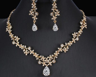 Prom l 3 Pcs SILVER~GOLD  Jewelry Set l Bride l Bridesmaids gift l Rhinestone Earrings l Necklace l Crystal l Bridal l Chandelier