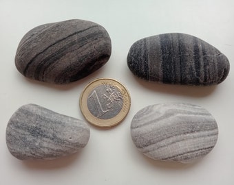 4 pcs striped sea stones/unusual sea stones/ K -45