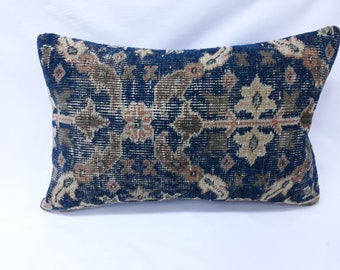 ヴィンテージキリム枕カバー 16x24：トルコウール腰クッション - Etsy 日本