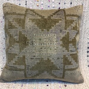 20x20 pillow cover kilim pillow turkish pillow rug pillow vintage pillow boho pillow lumbar pillow sofa throw pillow cover cushion pillows
