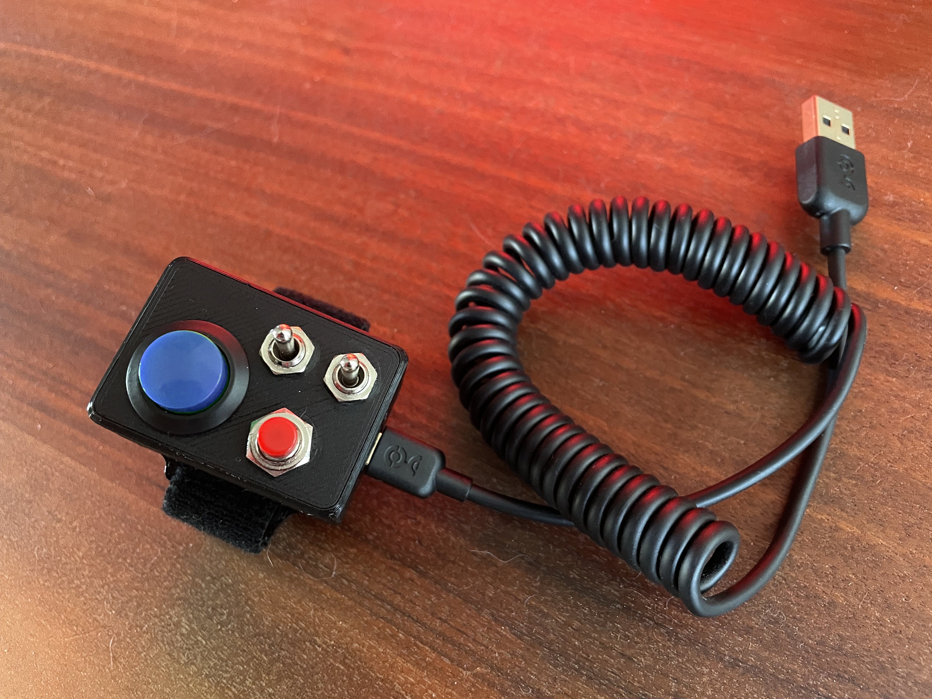 Nascar-style Push-to-talk USB Button Box Compact 6-function Sim Racing ...