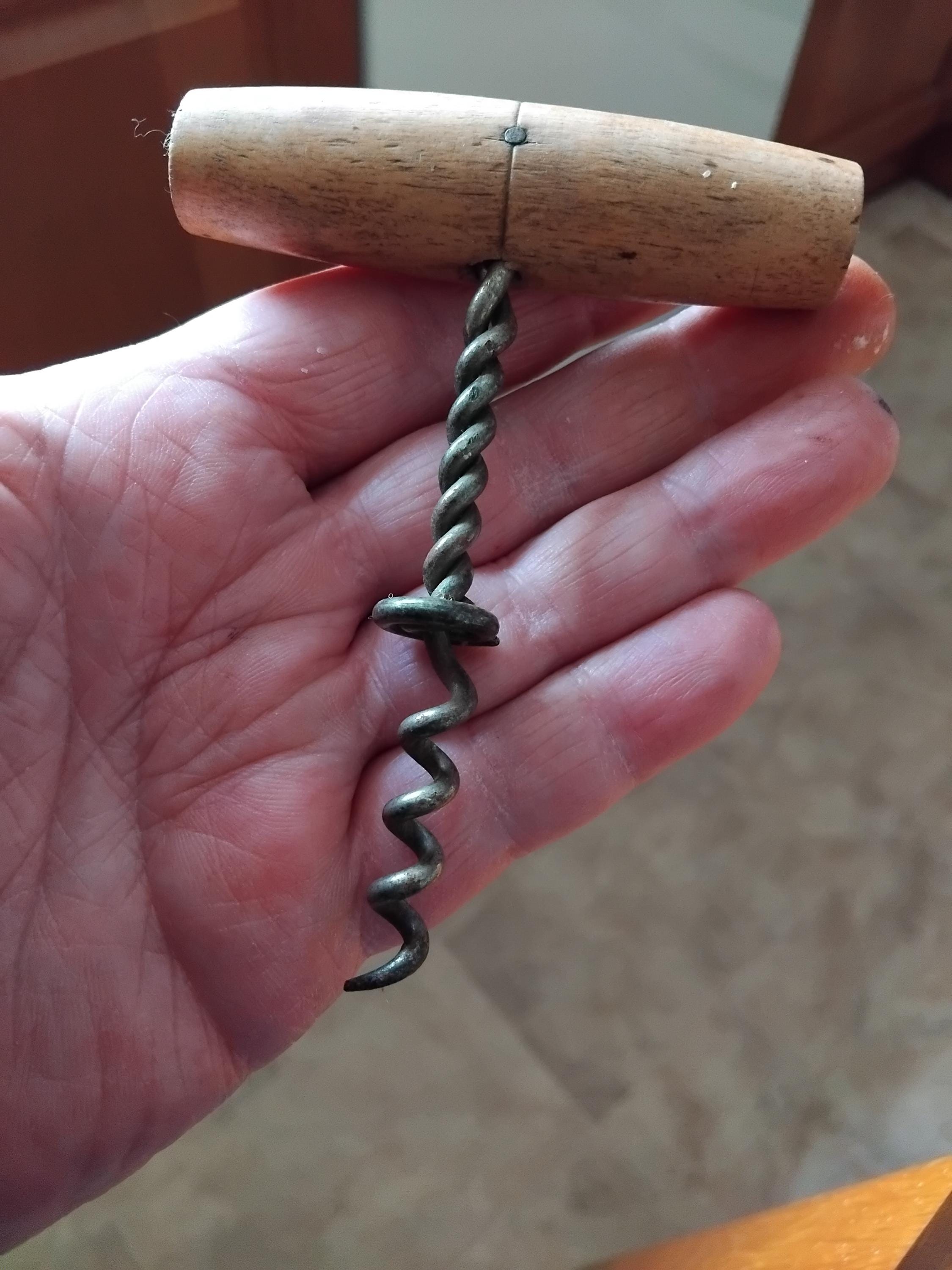 ヴィンテージ　レトロ　レア　木製ワインオープナー 男性デザイン 約20cm ヴィンテージ レトロ レア 木製ワインオープナー 男性デザイン