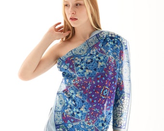 100% silk (crepe) scarf with original painting &quot;In memory of Antoni Gaudí mosaic &quot; Available for shipping.