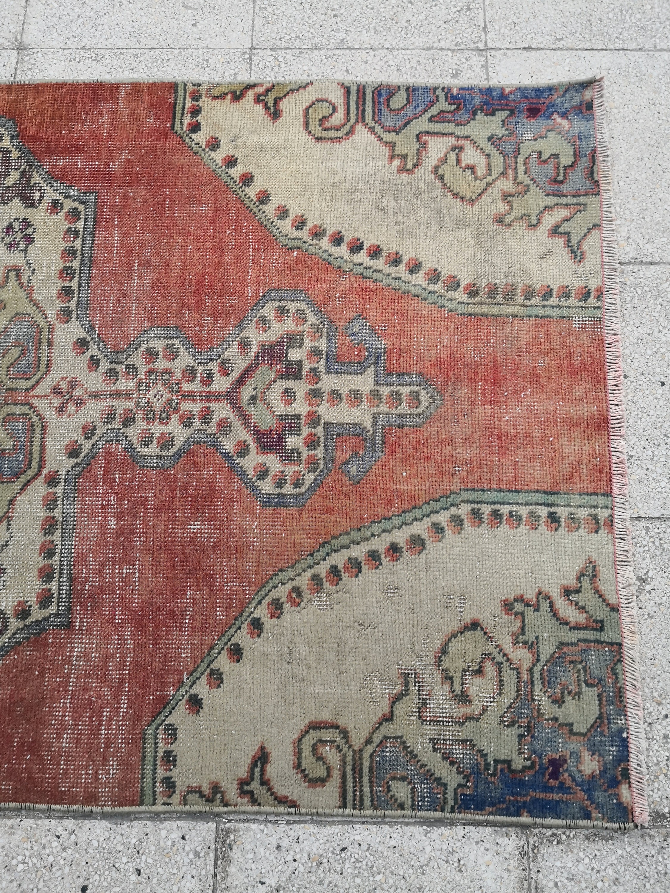 ヴィンテージ ウシャク ラグ 32X76インチ トルコラグ ランナー