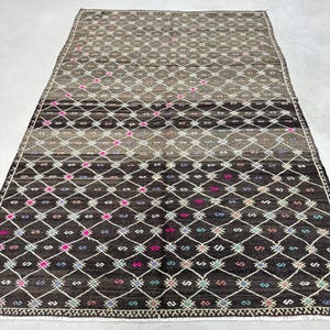 Turkish Kilim, Large Kilim, Vintage Kilim, Embroidered Anatolian Kilim, Rugs For Bedroom, 6.6x9.7 ft Brown Kilim, Authentic Turkish Kilim,