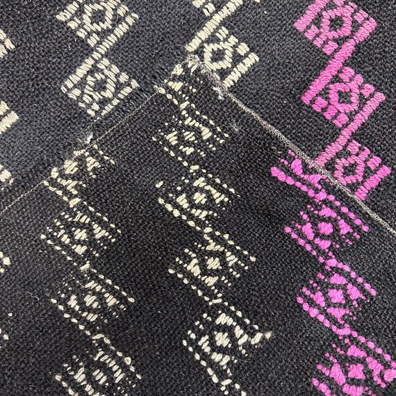 大型キリム、ヴィンテージキリム、トルコキリム、刺繍入りウシャク