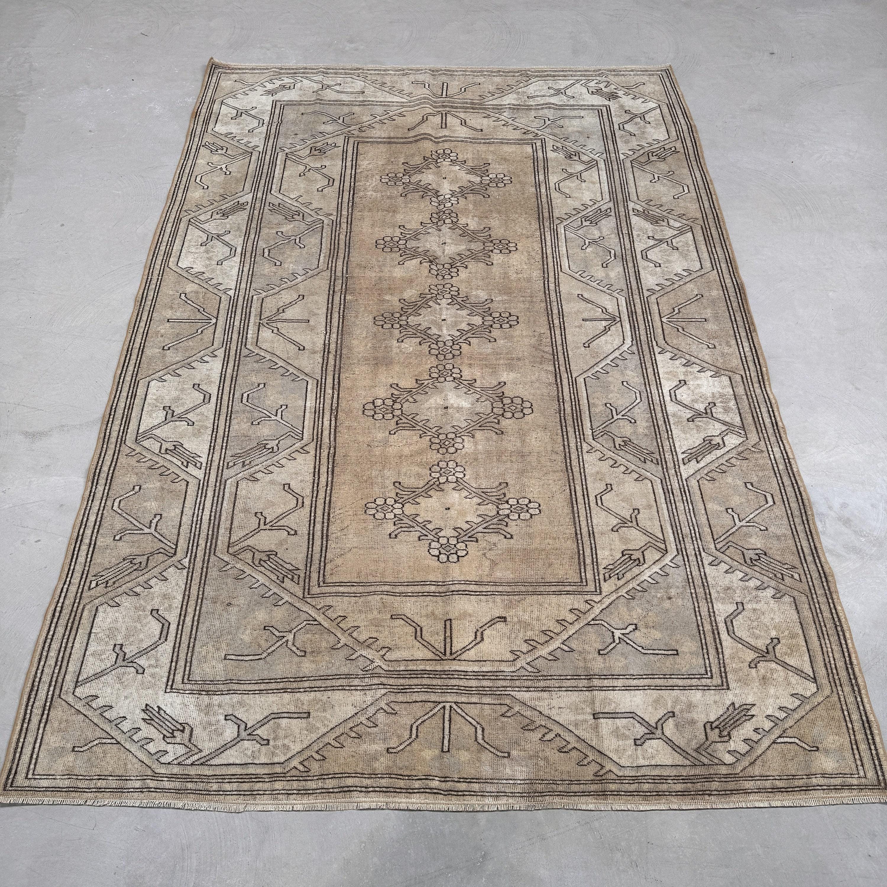 Turkish Vintage Rug Neutral Tones Geometric 7x10Ft