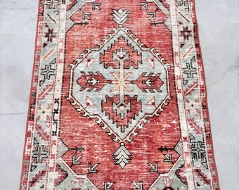 Vintage Rug Small Rugs Turkish Faded Oushak For Entry 2.5x3.3 ft Orange Kitchen Oriental Old Office Art Interior Designer Pastel