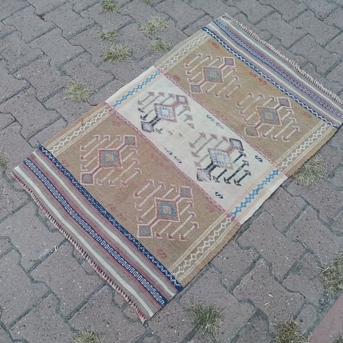 Vintage Turkish Kilim 24x41 inches Turkish Vintage shops Kilim Handmade Kilim Wool Kilim Welcome Kilim Wool Rug Vintage Turkish Kilim Entry Kilim
