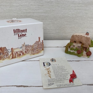 Lilliput Lane - Wight Cottage 1989 in box with deeds