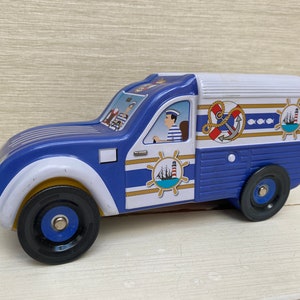 Citroen Van La Mer Metal Collectable French Biscuit Tin - Novelty Gift