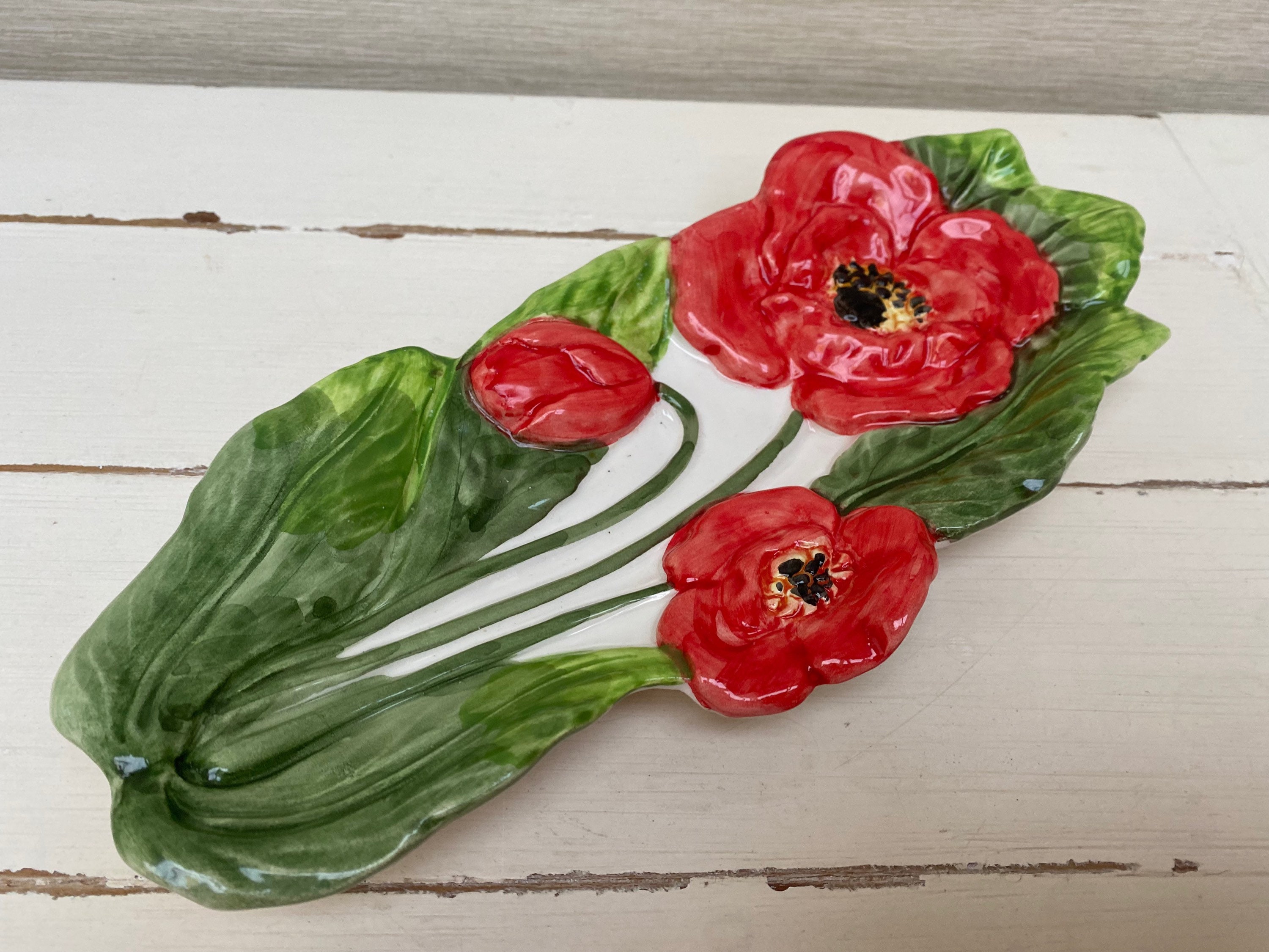 Prato pequeno de cerâmica Myosotis Ischia Poppy - Fabricado na Itália