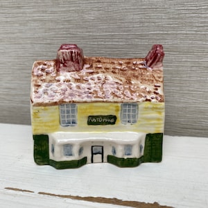 Vintage Miniature Ceramic Post Office Ornament - Novelty