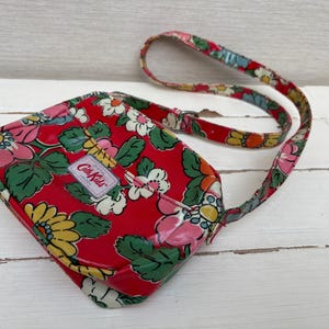 Cath Kids Cath Kidston Red Floral Print Crossbody Shoulder Bag - PVC Cotton