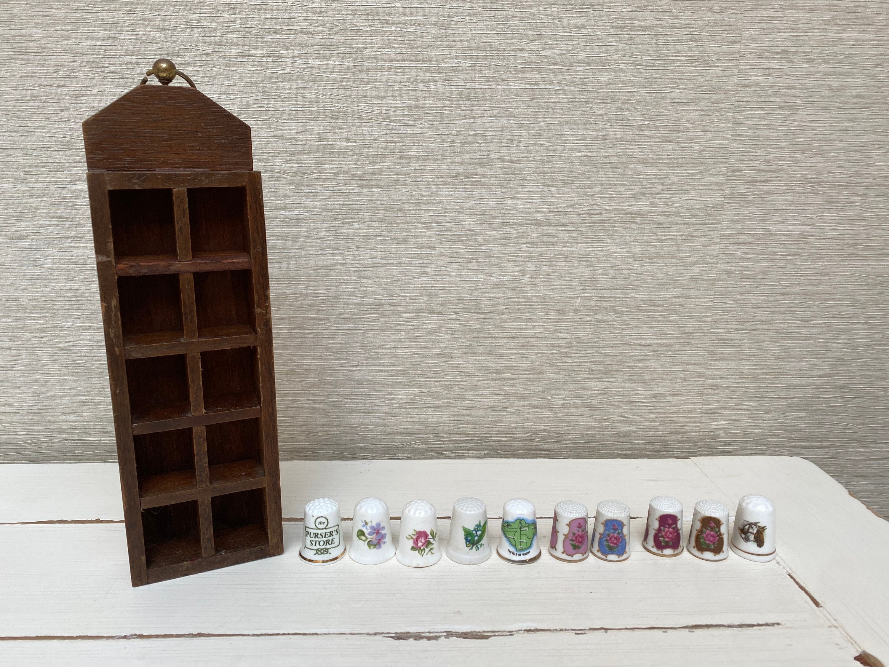 Vintage 10 Thimble Collection With Wooden Display Case, 7 3/4 Tall, Ceramic  Thimbles, Woodland Animals, Flowers, Hanging Display Case, Gift 