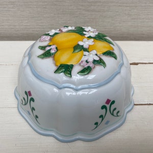 The Franklin Mint Le Cordon Bleu Ceramic Vintage Jelly Mold 1986 - Lemons - Kitchen Decoration