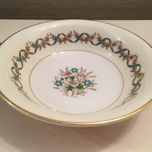 Vintage Wedgwood Small Bone China Bowl