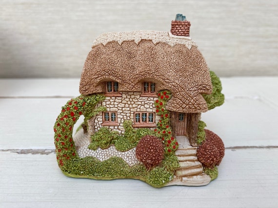 Lilliput Lane - Wight Cottage 1989 in Box With Deeds - Etsy UK