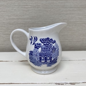 Vintage Sadler Ceramic Blue and White Creamer Jug