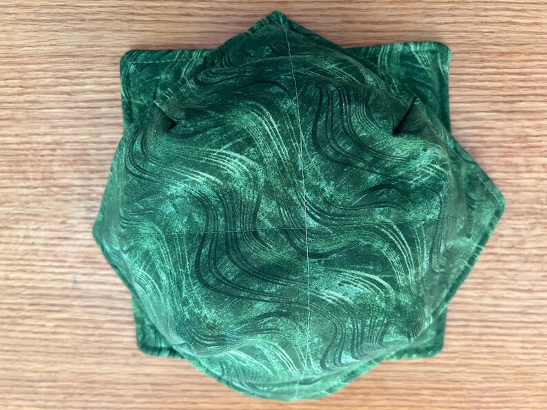 Microwave Bowl Cozy Set: Reversible Fabric Hot Pads, Grape & Lime Bild 5