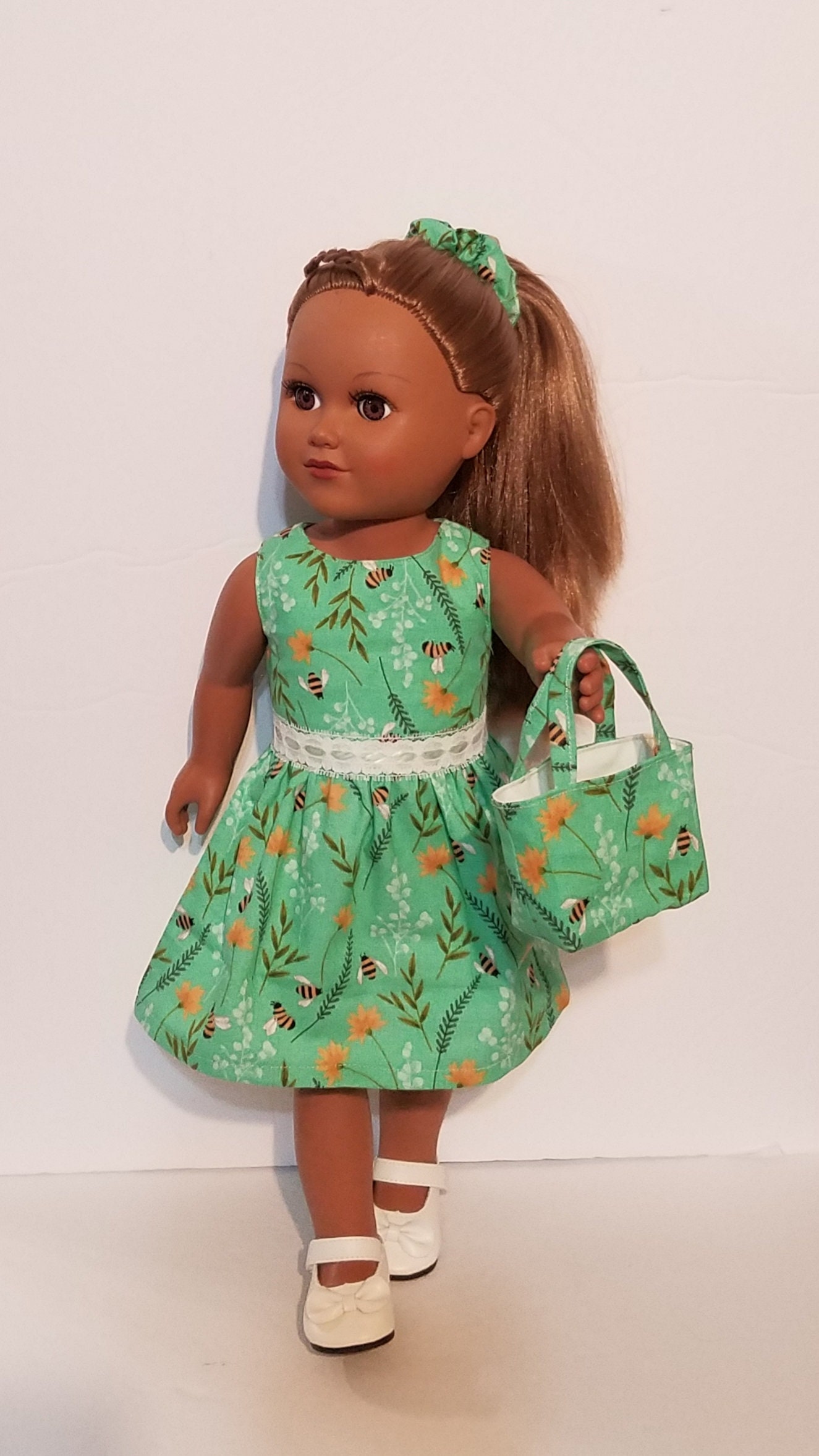 18inch Green Peach Floral Bumble Bees Doll Dress or Green Gingham Handmade  for American Dolls & Other 18in Dolls. Great Gift Idea! - Etsy