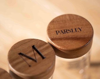 Engraved Wooden Lid for Spice Jars – Custom Acacia Wood Replacement Top | Personalized Kitchen Storage Accessory