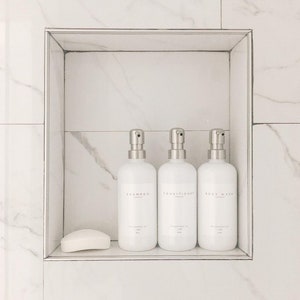 3er Set Kunststoff Seifenspender Duschflaschen | Shampoo, Spülung und Duschgel | Signature-Kollektion | Wasserfeste Etikette