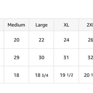 Puede incluir: Tabla de tallas para ropa con medidas en pulgadas para ancho, largo y largo de manga. Las tallas incluyen peque&ntilde;a, mediana, grande, XL, 2XL y 3XL.