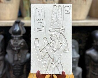 Koningin Nefertari plaquette - oude Egyptische kunst aan de muur - oude geschiedenis - gesneden stenen plaquette - Egyptische koningin