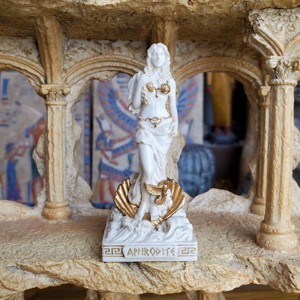 Vintage Aphrodite Mini Statue - Kleine handbemalte antike griechische Göttin Aphrodite - Mini Altar Statue - 9cm