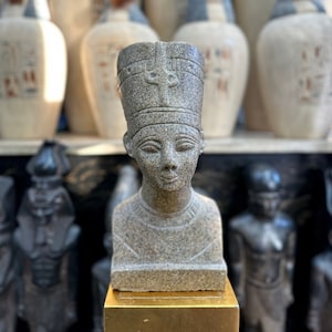 Queen Nefertiti Bust - HEAVY Red Granite Stone Statue - Made in Egypt - Ancient Egyptian Queen Nefertiti