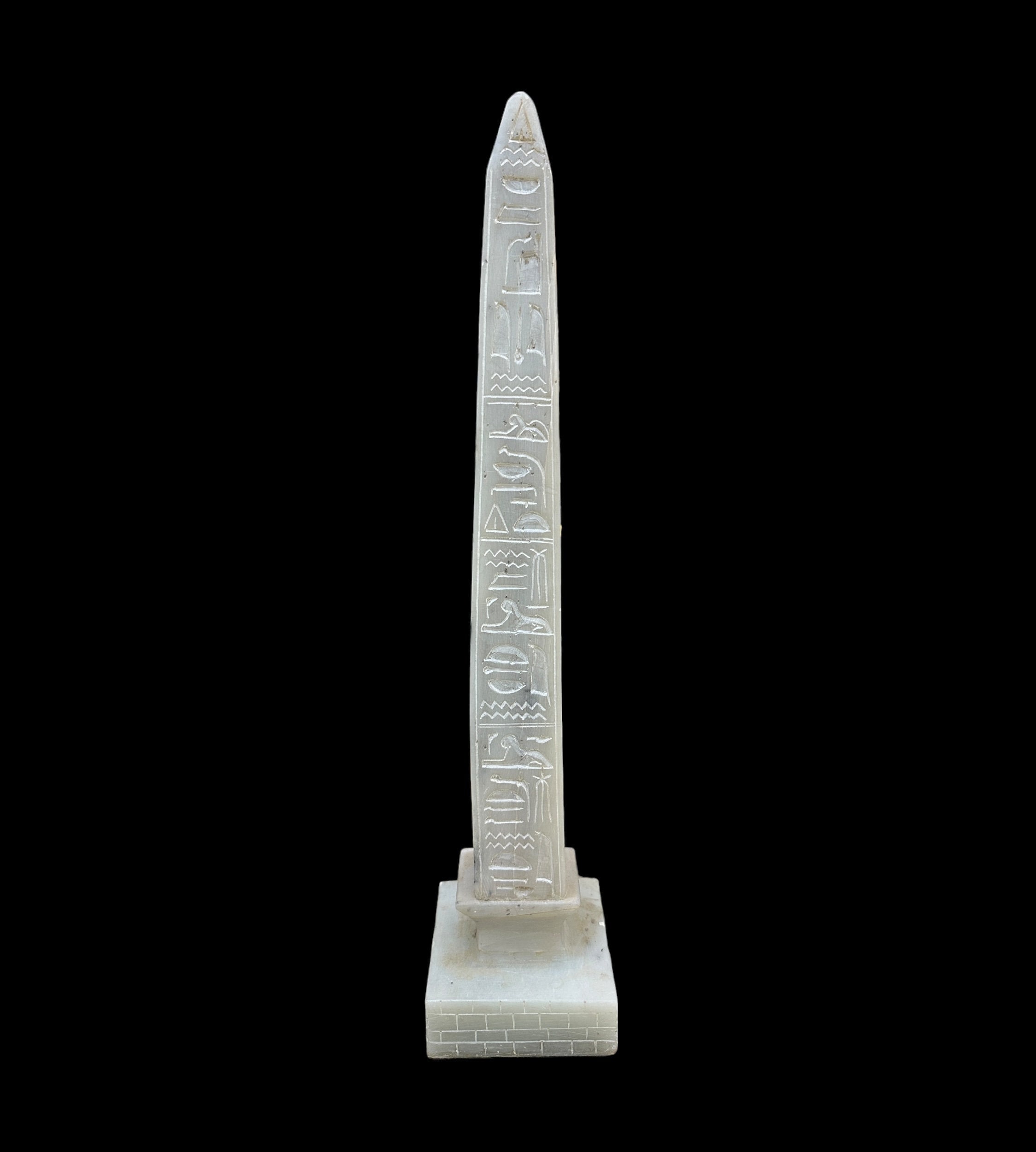 エジプトのオベリスク - 古代エジプトのオベリスク - エジプト製