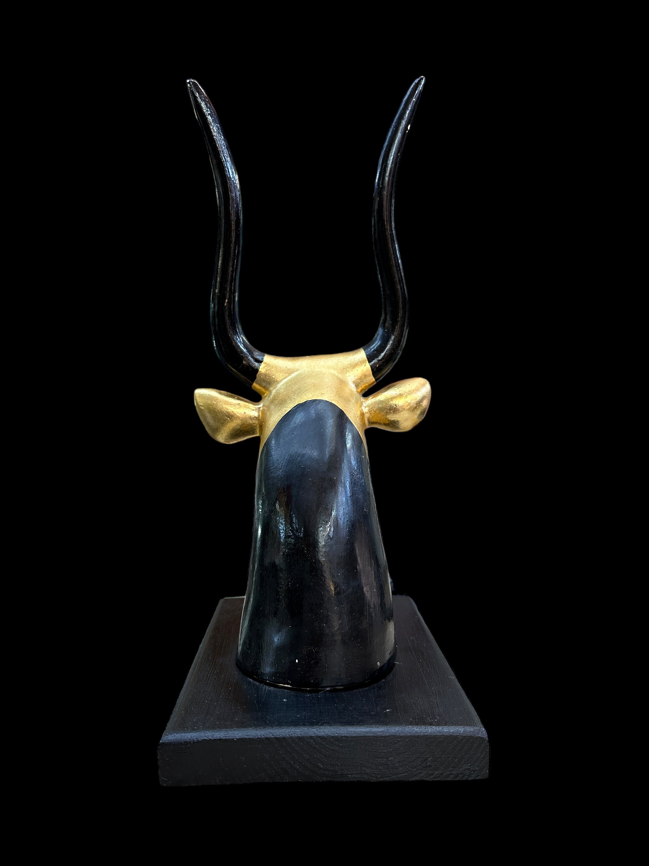 アピス牛の胸像 - 古代エジプトの牛神の像 - Etsy 日本