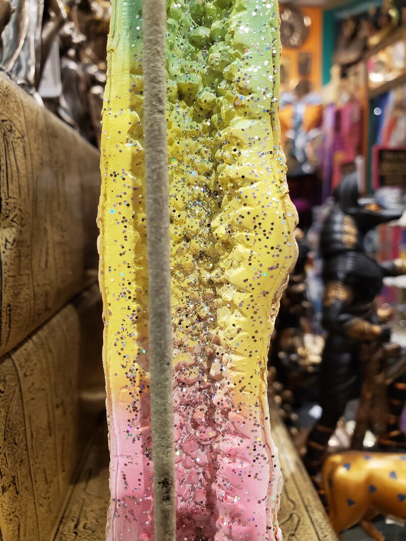 10.2/'/' 26cm Tall Beautiful Unicorn with Sparkly Rainbow Geode Incense Holder Hand-Painted Rainbow Unicorn Incense Burner