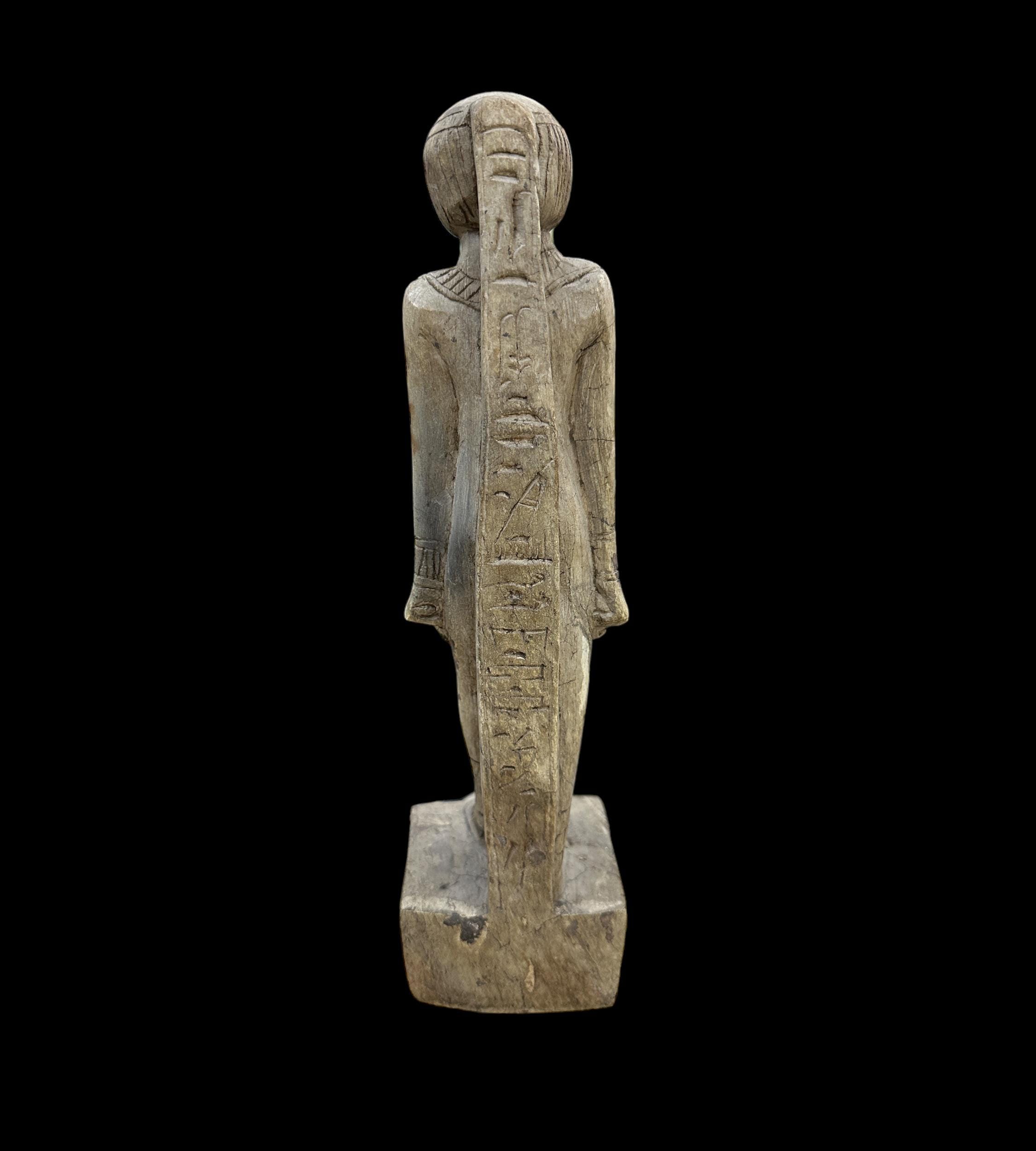 エジプトの女祭司像 - 古代エジプトの女祭司像 - エジプト製 - 石灰岩