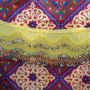 Vintage Egyptian Style Belly Dance Hip Scarf - Ceinture de pièce en mousseline jaune pour la danse du ventre - Parfait pour commencer la danse du ventre!